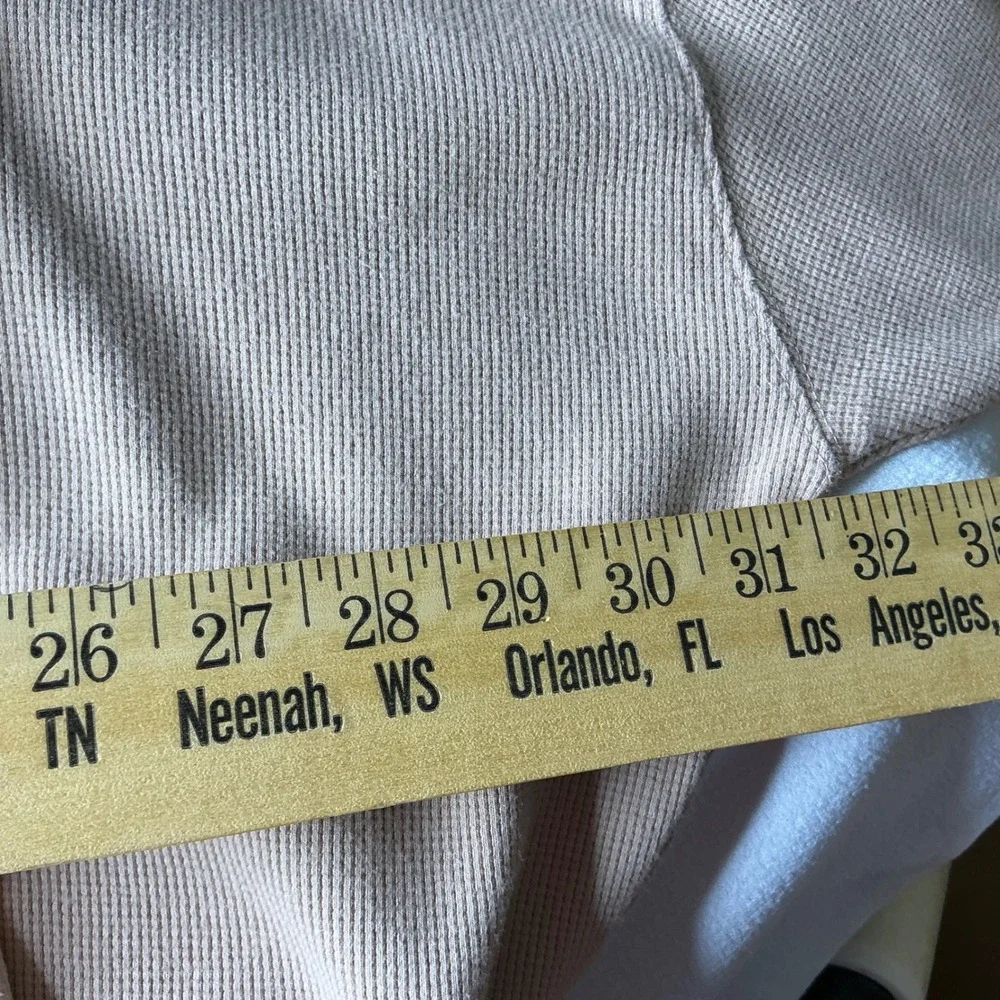 Ascot + Hart Waffle Knit Pullover Sweatshirt‎ Medium Beige Raw Hem Minimalist - Picture 6 of 6
